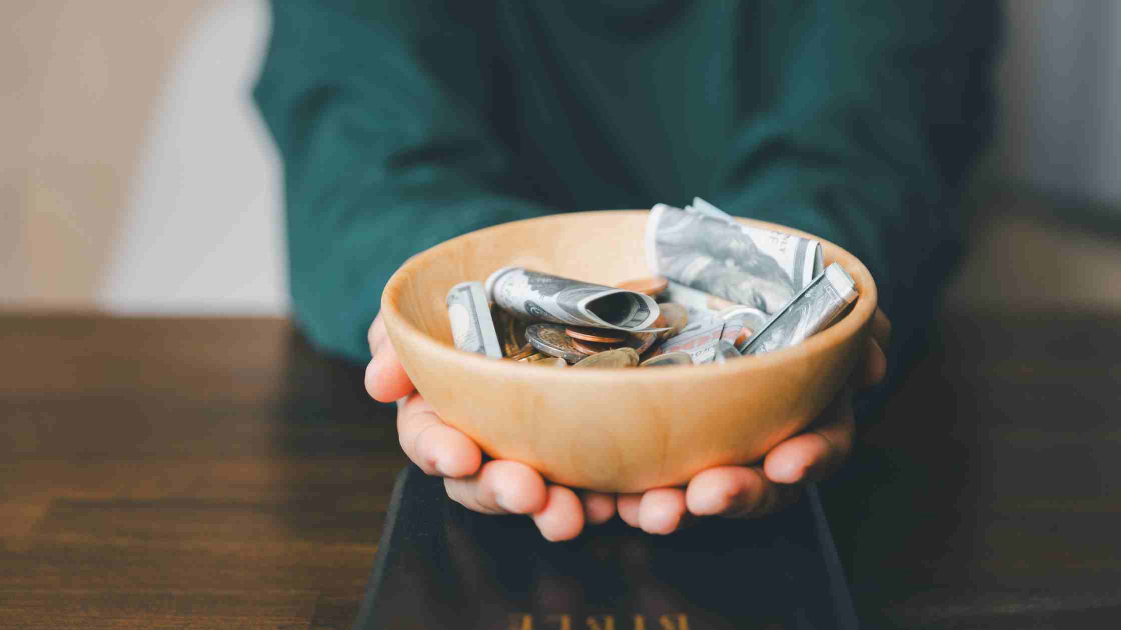 20 Stupid Reasons to Start a GoFundMe