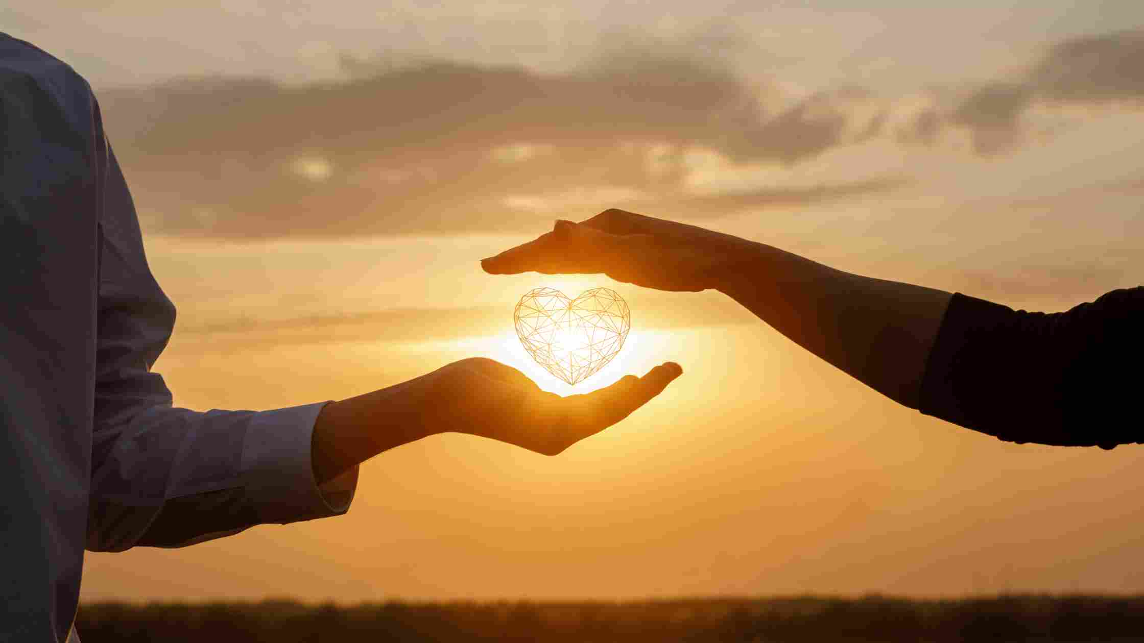 5 Things to Consider Before Making a Relationship Official